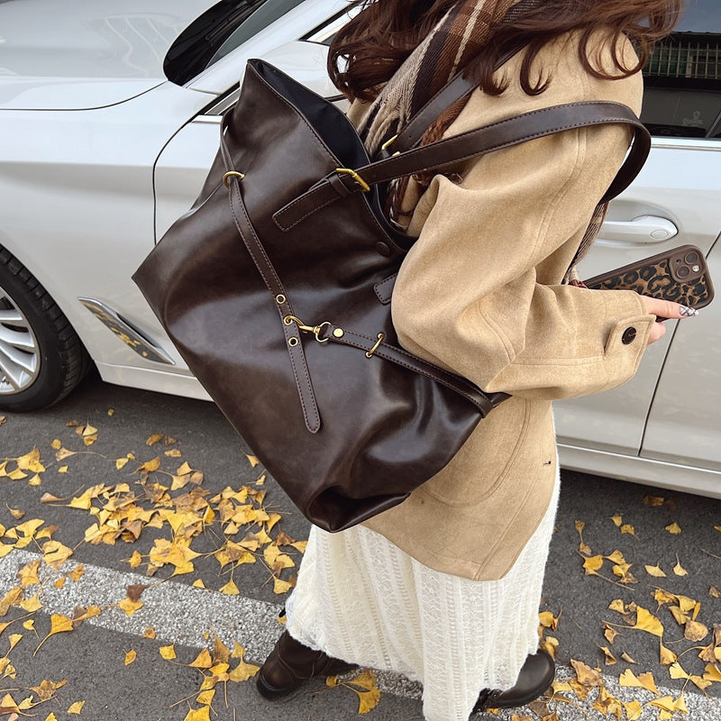 Women's Large-capacity Retro Brown Shoulder Bag