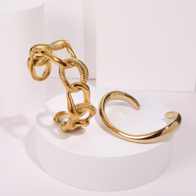Design Sense Texture Surround Open-ended Bracelet Women