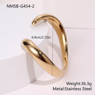 Design Sense Texture Surround Open-ended Bracelet Women